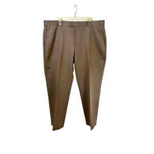 Perry Ellis mens casual slacks size 40X30 tan in color.